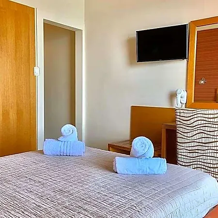 Flisvos Hotel 2*