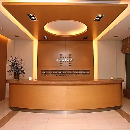 Hotel Flisvos 2*